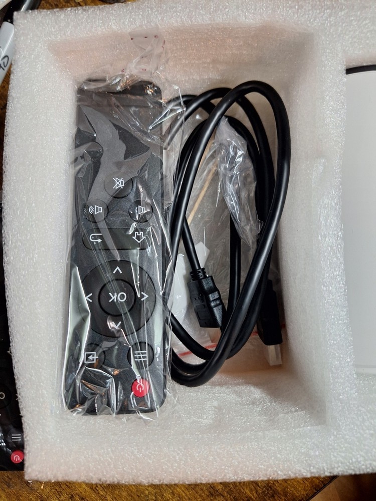 Mini Video Projector, USB HDMI Input