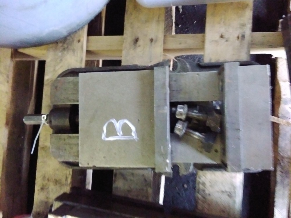 Kurt 6" Anglelock D688 Precision Machine Vise W/ Handle