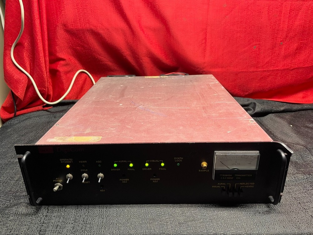 Vintage Analog Emcee DigaCom TTS20HSA UHF Transmitter 2.3-2.5GHz