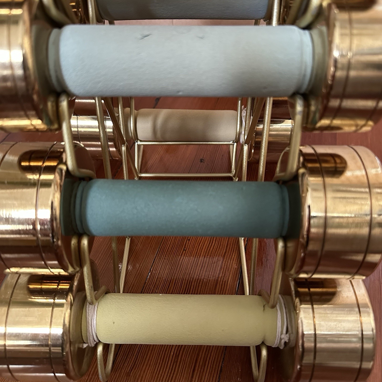 Blogilates Rare Discontinued Gold Dumbbell Weights 3lbs 5lbs 8lbs 10lbs Full Set