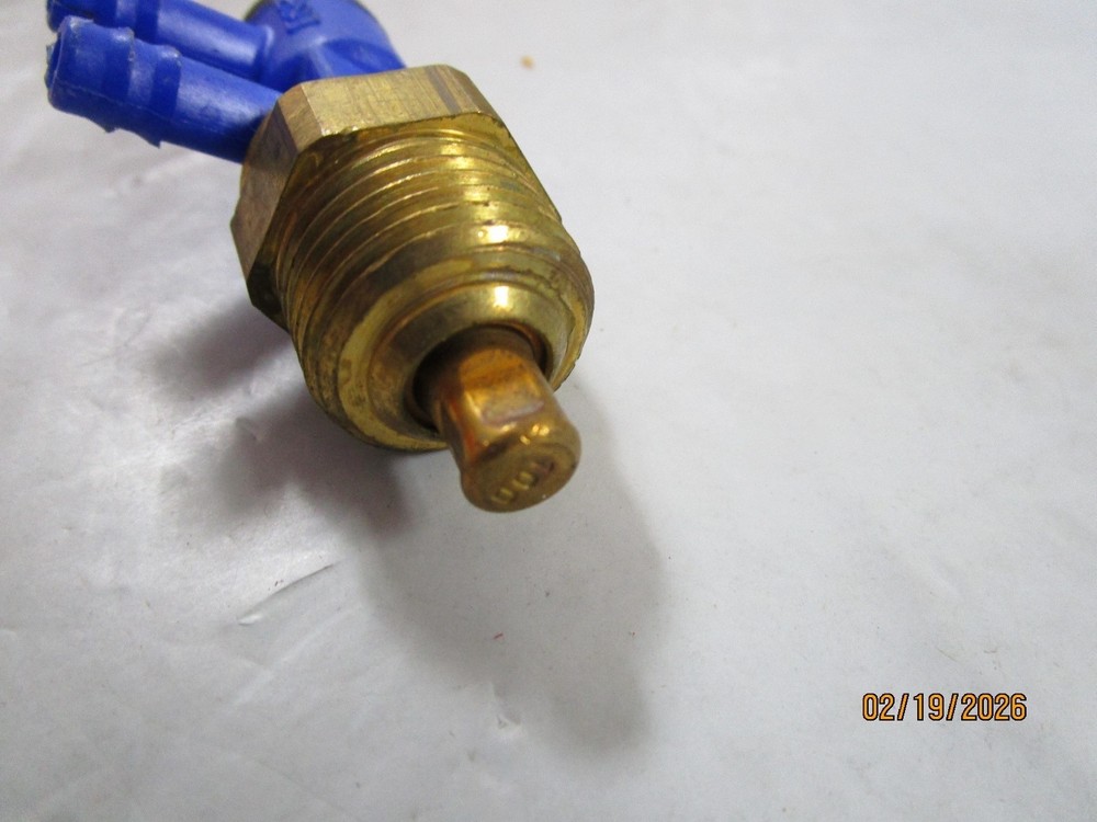 Standard PVS-13 Ported Vacuum Switch (nos)