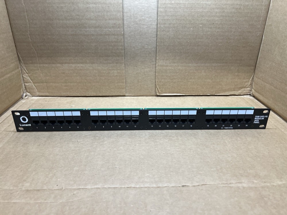 Commscope 108236142 PowerSUM 2500 Cateogry 5 U/UTP Modular Patch Panel 24 Port B