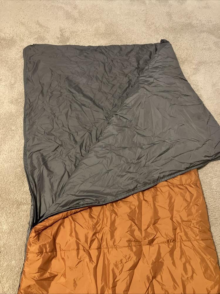 The North Face Wasatch 45F/ 7C Sleeping Bag Orange REG-RH Rectangular Insulated