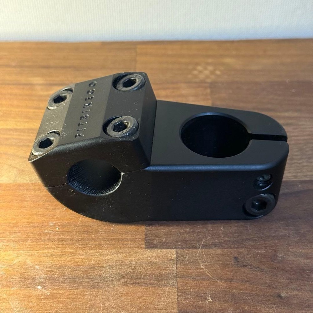 FIT HANGO STEM