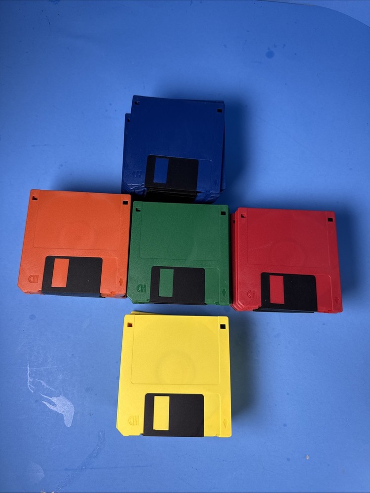 92 Hypermedia 3.5" Colored Floppy Diskettes MF-2HD High Density - Partial Box