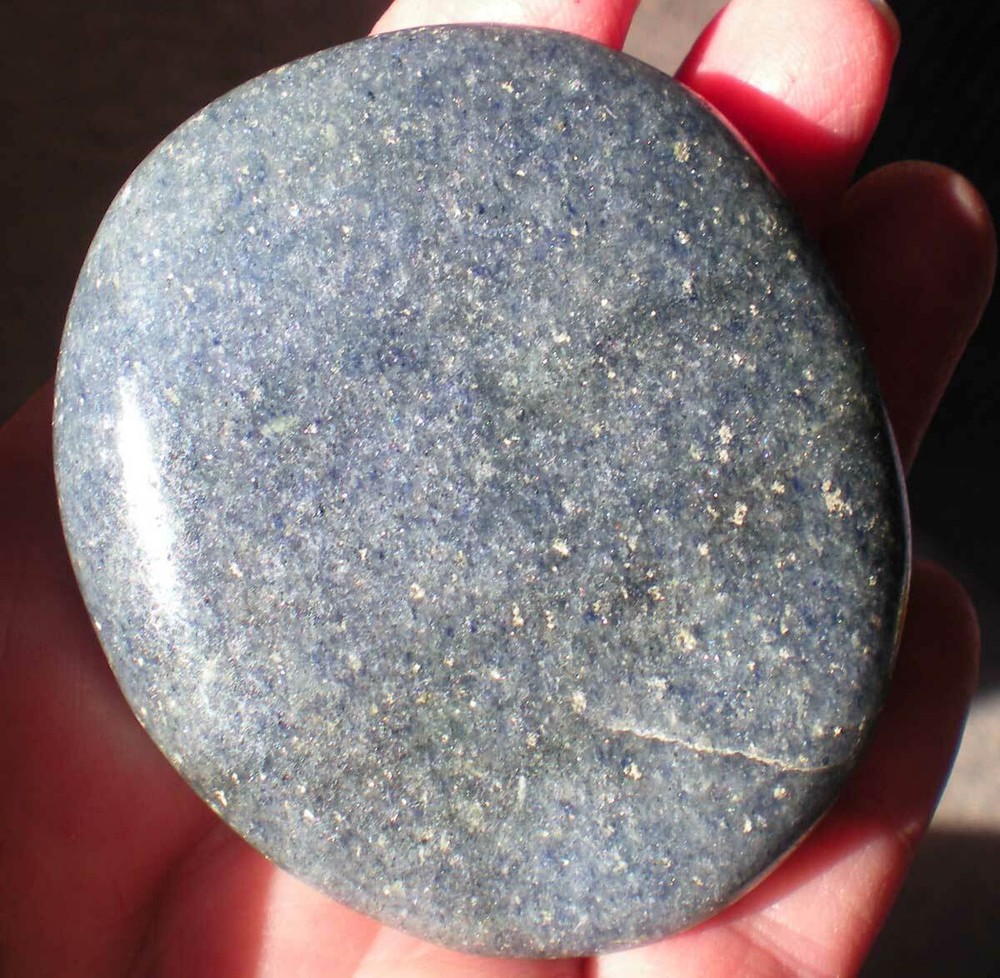Dumortierite Palmstone/Pebble Madagascar sc1163