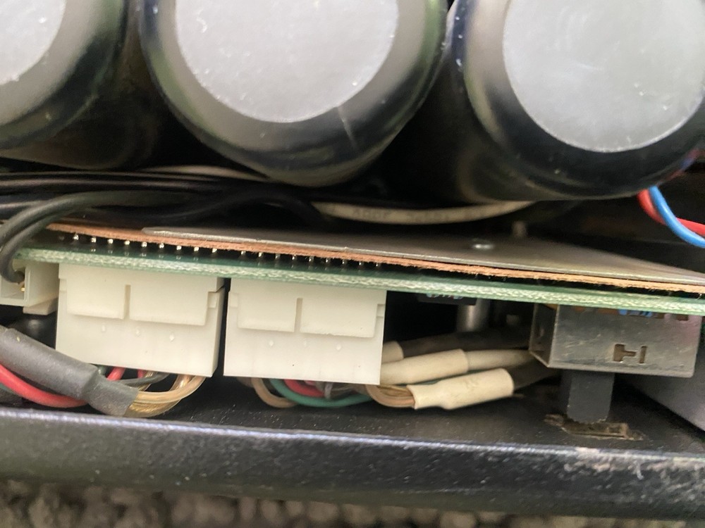 Crest CA18 Professional Power Amplifier