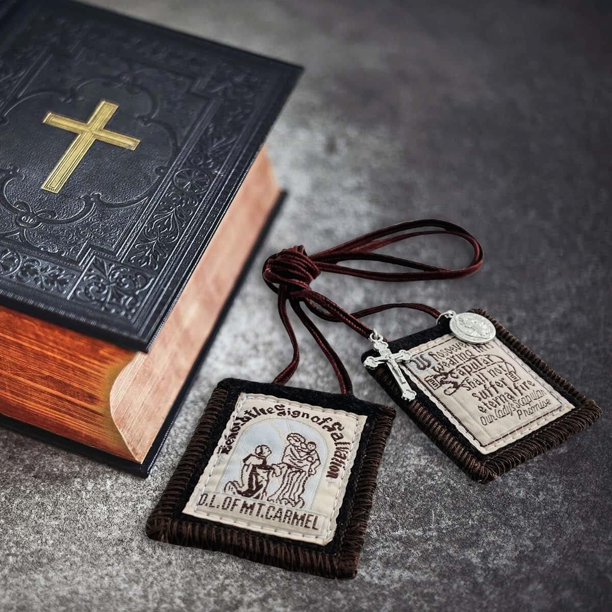 Scapulars Catholic, Brown Scapular of Our Lady of Mount Carmel, Escapularios Cat