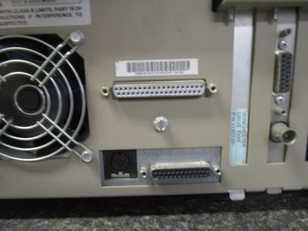 Vintage Texas Instruments Professional Computer Basic 2223050-0004 - Powers Up