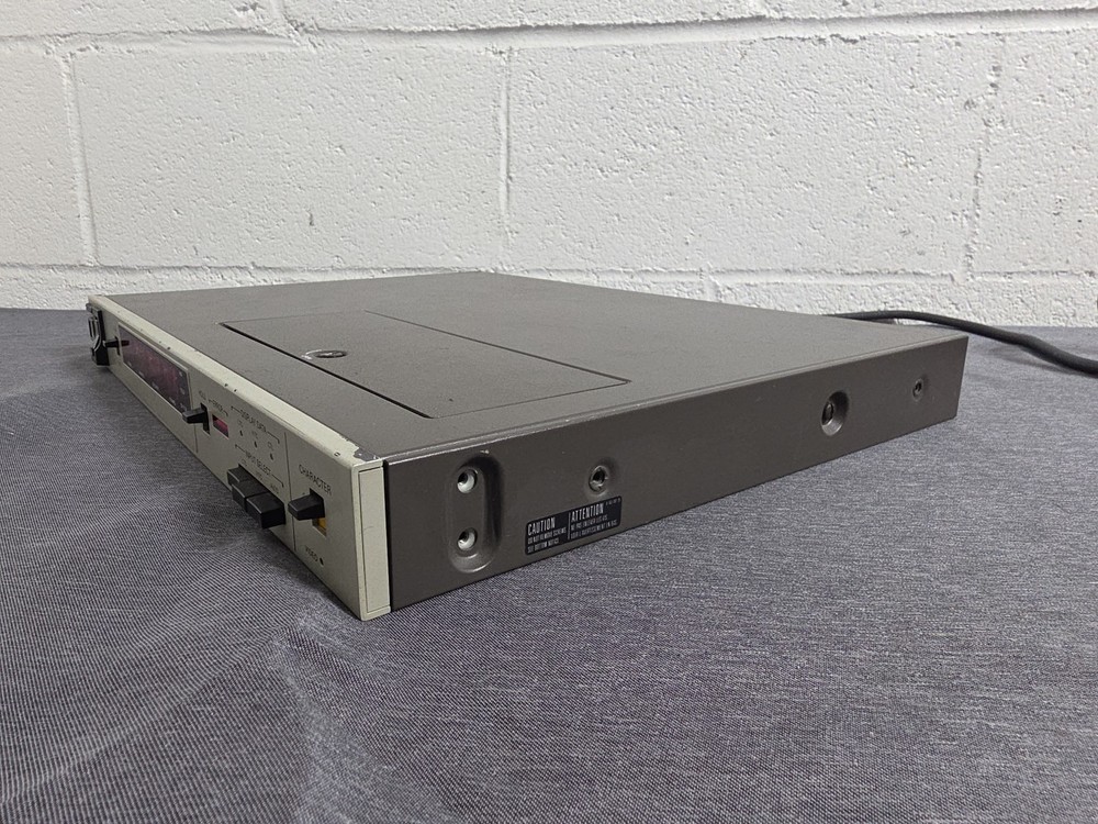 Sony BVG-1500 PS Rack Mounted Time Code Generator PAL Video Format