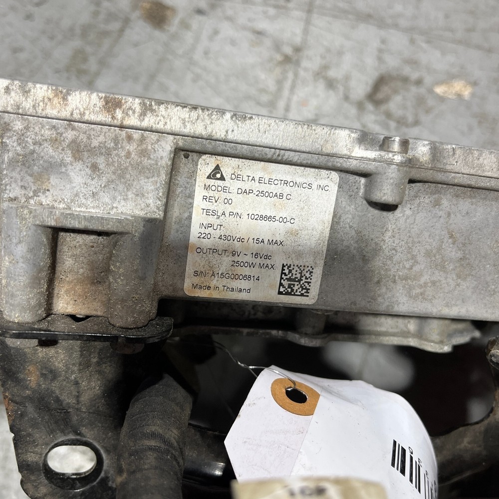 2015 Tesla Model S P85 DC Converter Unit Module 310kw OEM
