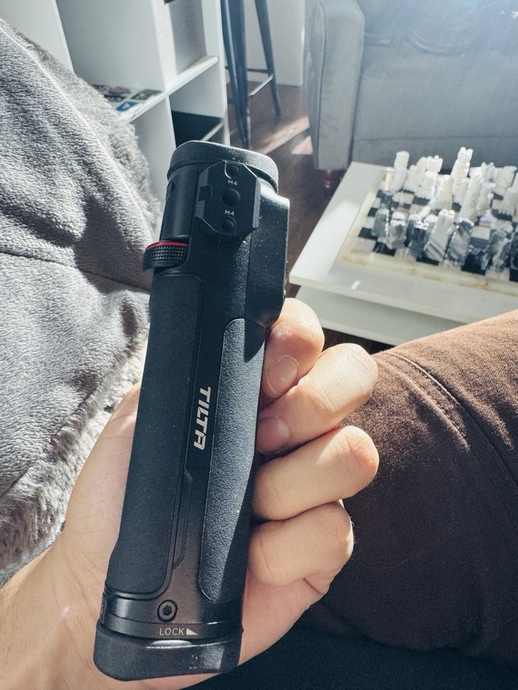 Tilta Dual-Channel Wireless Lens Control Handle for Advanced Ring Grip