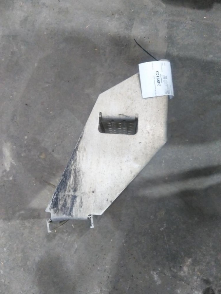 Replaces 2007 INTERNATIONAL 9400I FRAME STEP , MN
