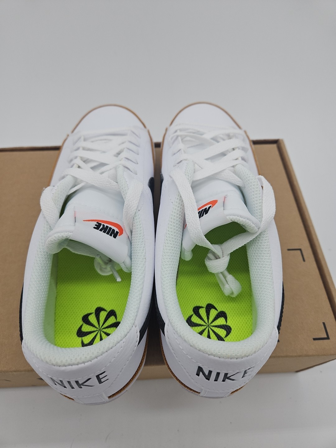 Nike Court Legacy Next Nature White Desert Ochre W