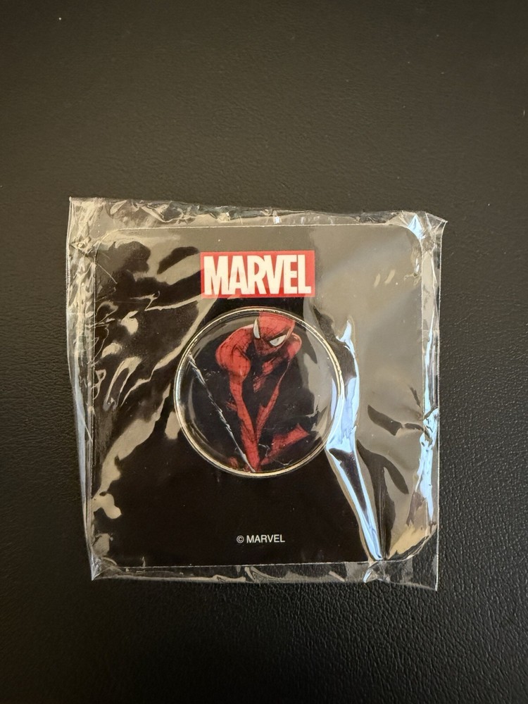 SDCC 2016 Marvel Exclusive Round Spider-Man Pin