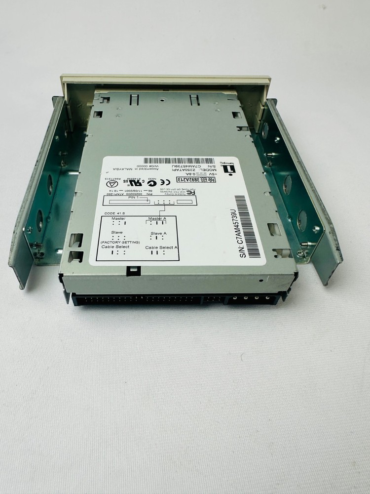 Iomega Z250ATAPI 30250200 ATAPI-250 Zip Drive
