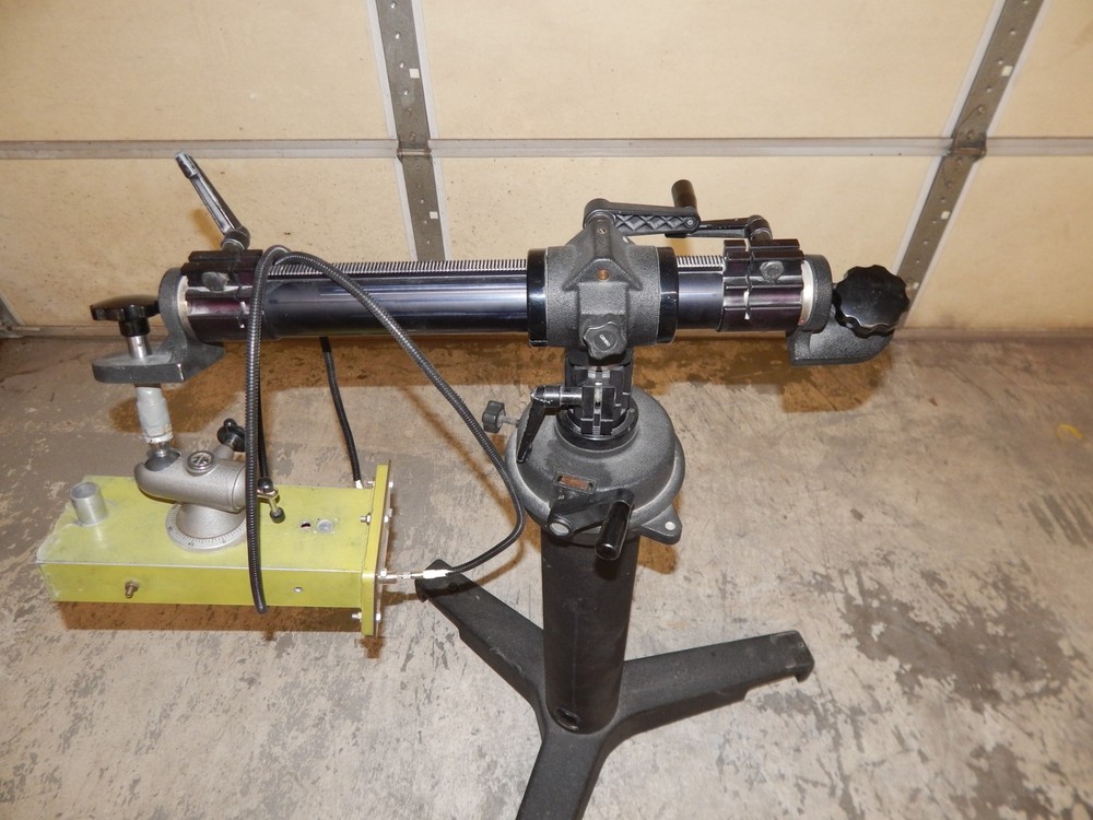 *LL* MICROWAVE ATTENUATOR ON ADJUSTABLE TRIPOD STAND (#4277)