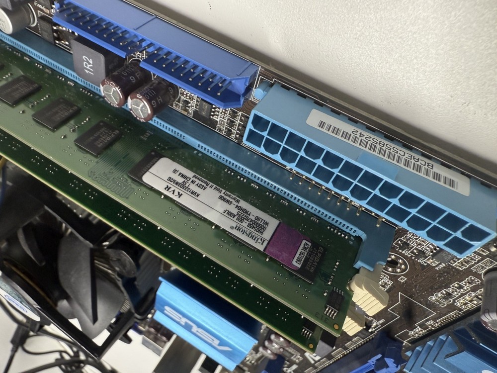 ASUS P5G41T-M + Intel E5500 + 4GB DDR3 Combo | Working