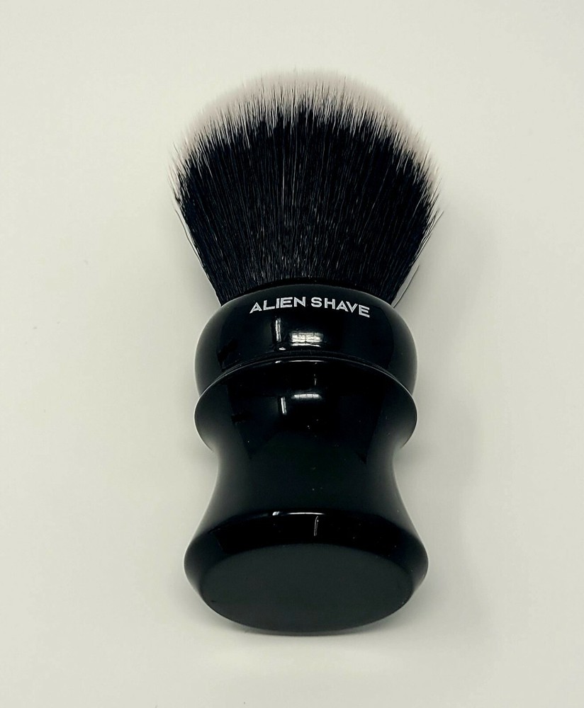 Alien Shave Solar Midnight Premium Shaving Brush