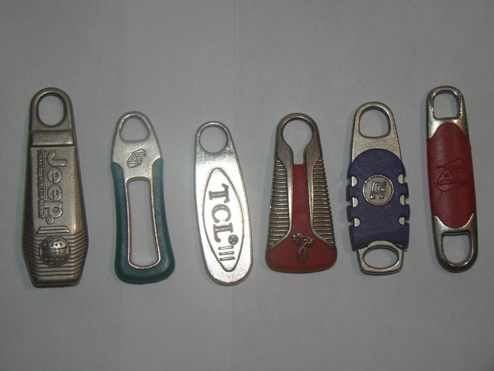 Lot of (6) Luggage Replacement Zipper Pulls