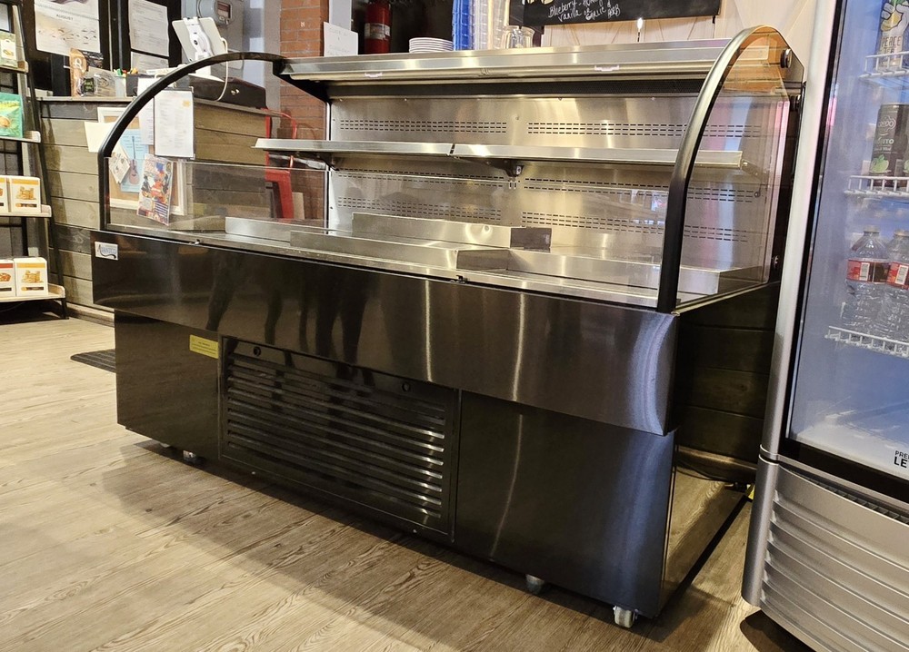 AVANTCO Cooler (Open Air Merchandiser)