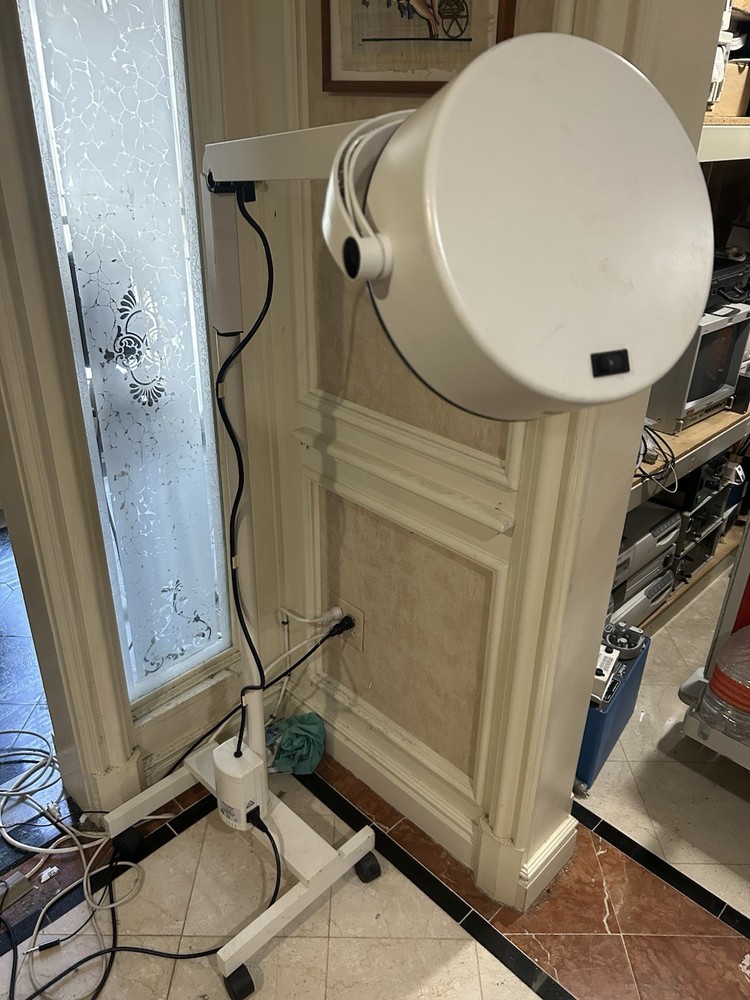 Welch Allyn Examination Light  Model 44200