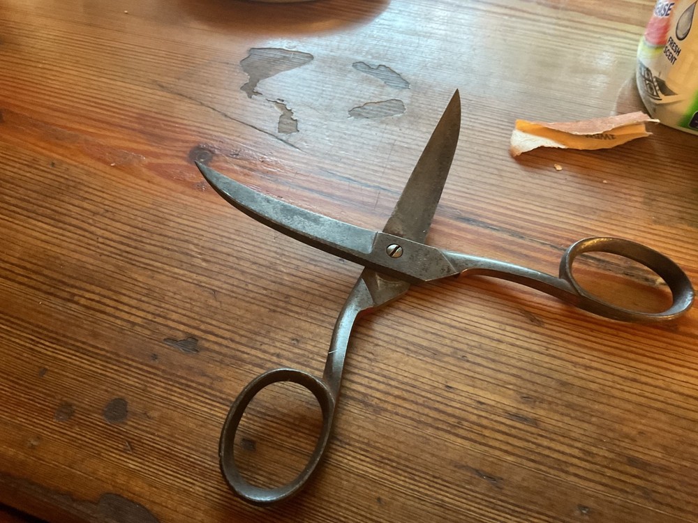 Brown, Bailey & Hannigan tin snips