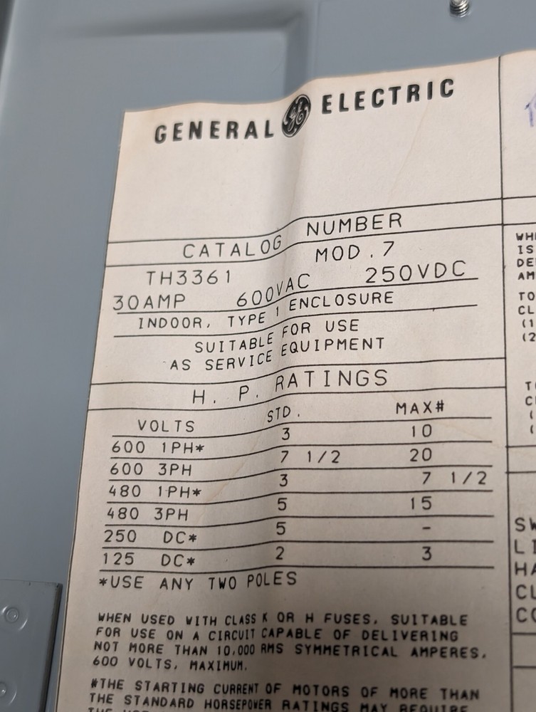GENERAL ELECTRIC TH3361 Model 10 Safety Switch (USED).
