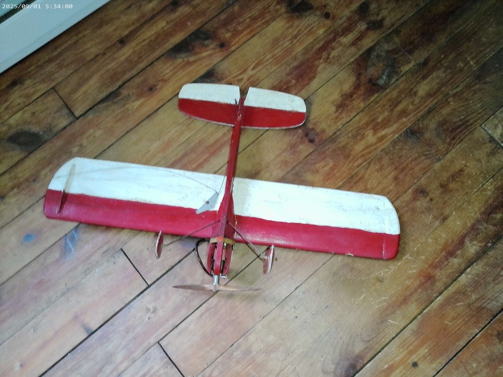 Vintage Tether Control Line Balsa Wood Plane with Thimble Drome Engine