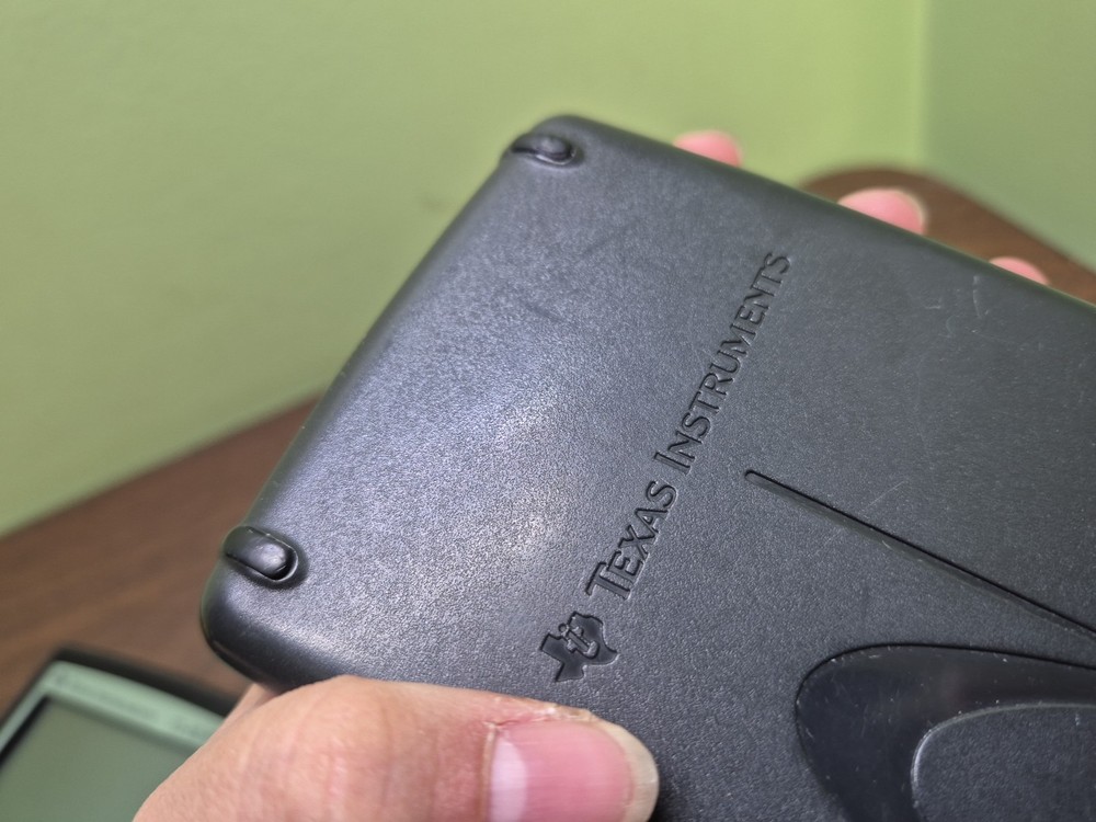 Texas Instruments TI-83 Plus Graphing Calculator -TESTED-