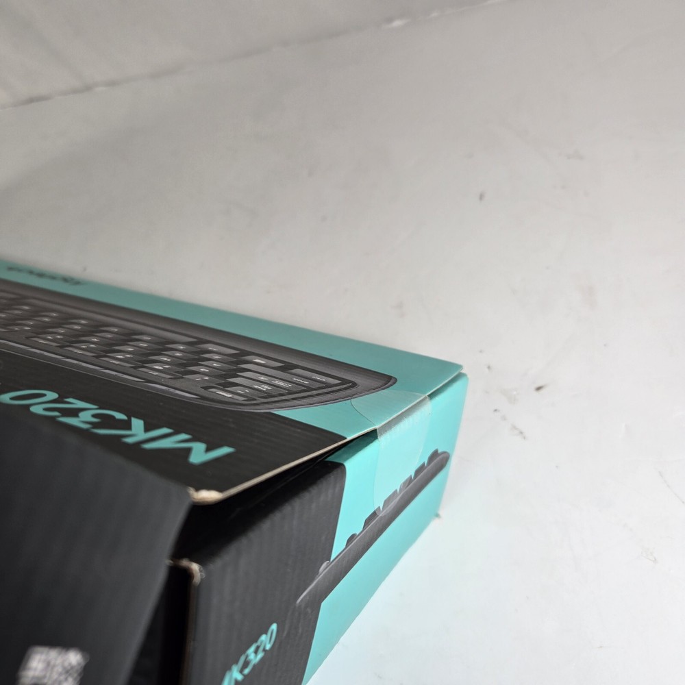 Logitech MK320 Wireless Keyboard Mouse Combo New Open Box Black Windows Chrome