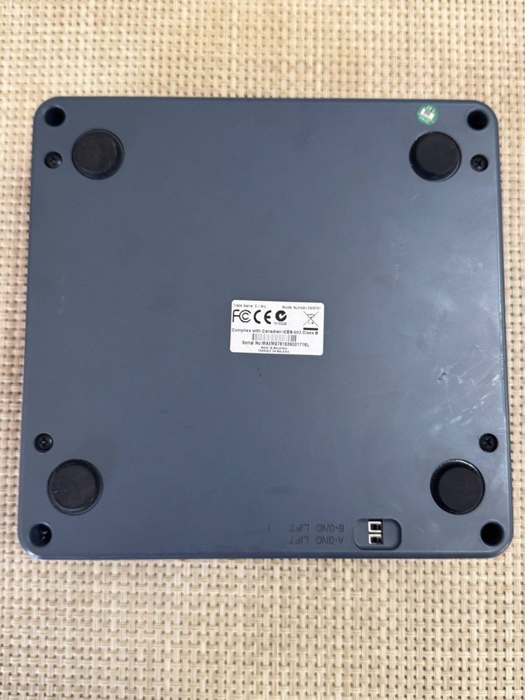 E-Mu Systems 0404 USB Audio / MIDI Computer Interface