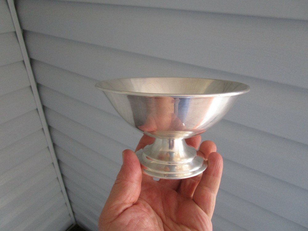 VINTAGE SILVERPLATED~[5-3/4" ]~COMPOTE BOWL~!!
