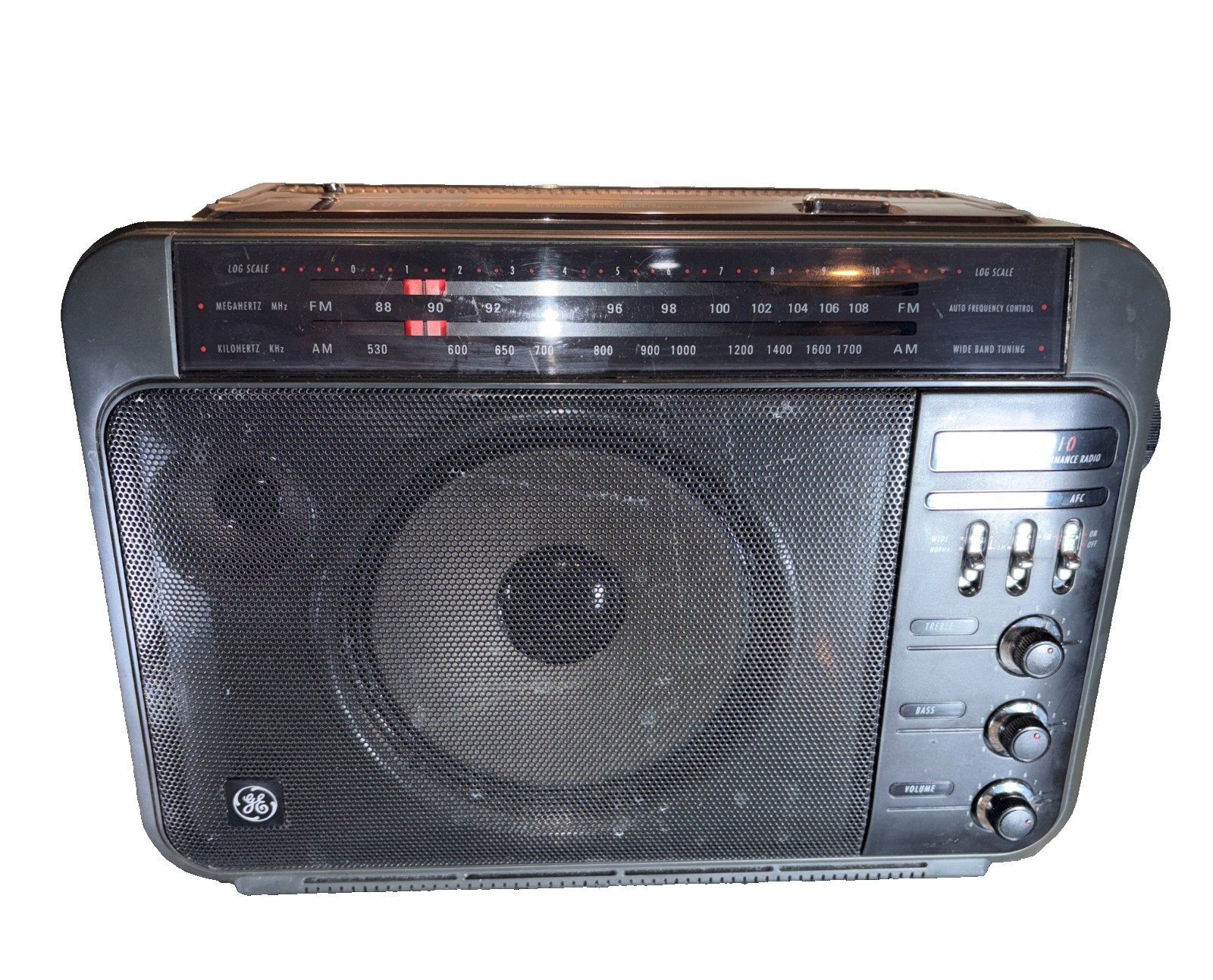 General Electric Superadio Series III  7-2887A AM/FM Works & Sounds Great