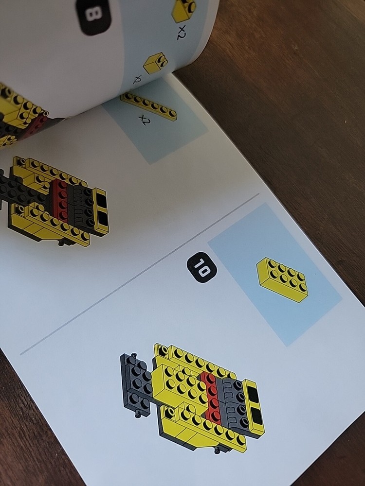 Hasbro Kre-o Transformers Bumblebee Construction Set 31144 Instructions ONLY