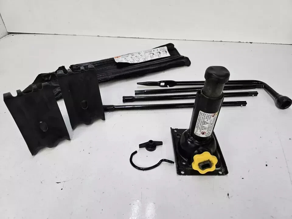 2015-2024 GMC Sierra 1500,2500,3500 Emergency Jack Kit Tools OEM Genuine Part