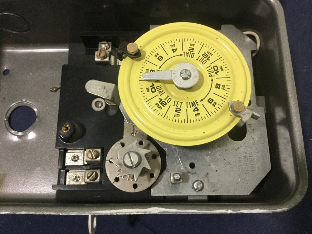 Intermatic T573R Time Switch w/ "Skipper" - Locksmith