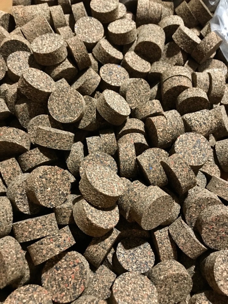 Cork Rings, 10 Mixed Grain Rubberized Solid , 1 1/4” x 1/2” Very Nice!