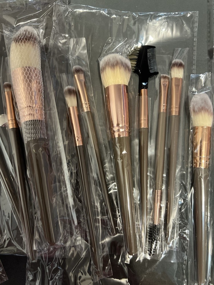 Makeup Brush Set 15 Black Makeup Brushes, Professional Set for Beginners(Coffee