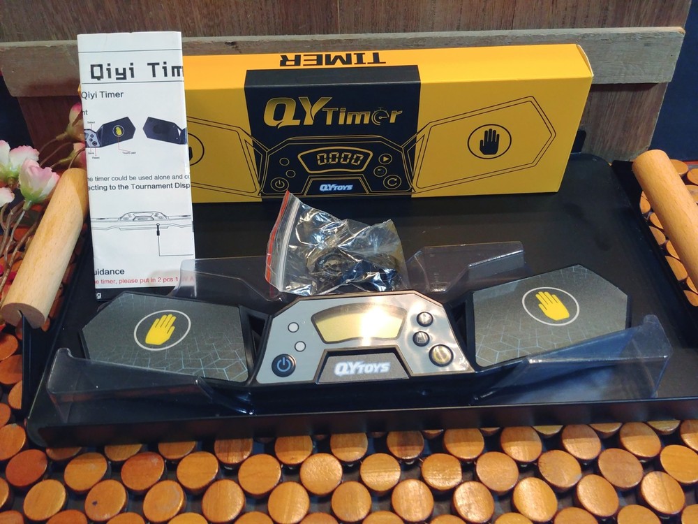 Professional Digital Speed Cube Timer with Display, Timer for Cube Race New (B)