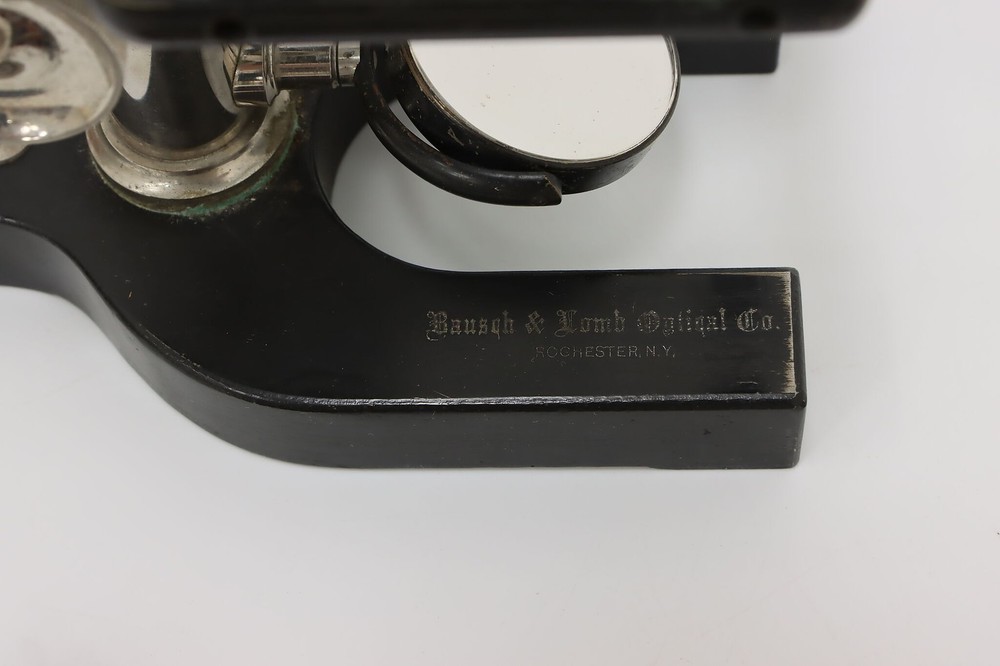 Bausch Antique Iron Laboratory Dissection Microscope & Case #56877