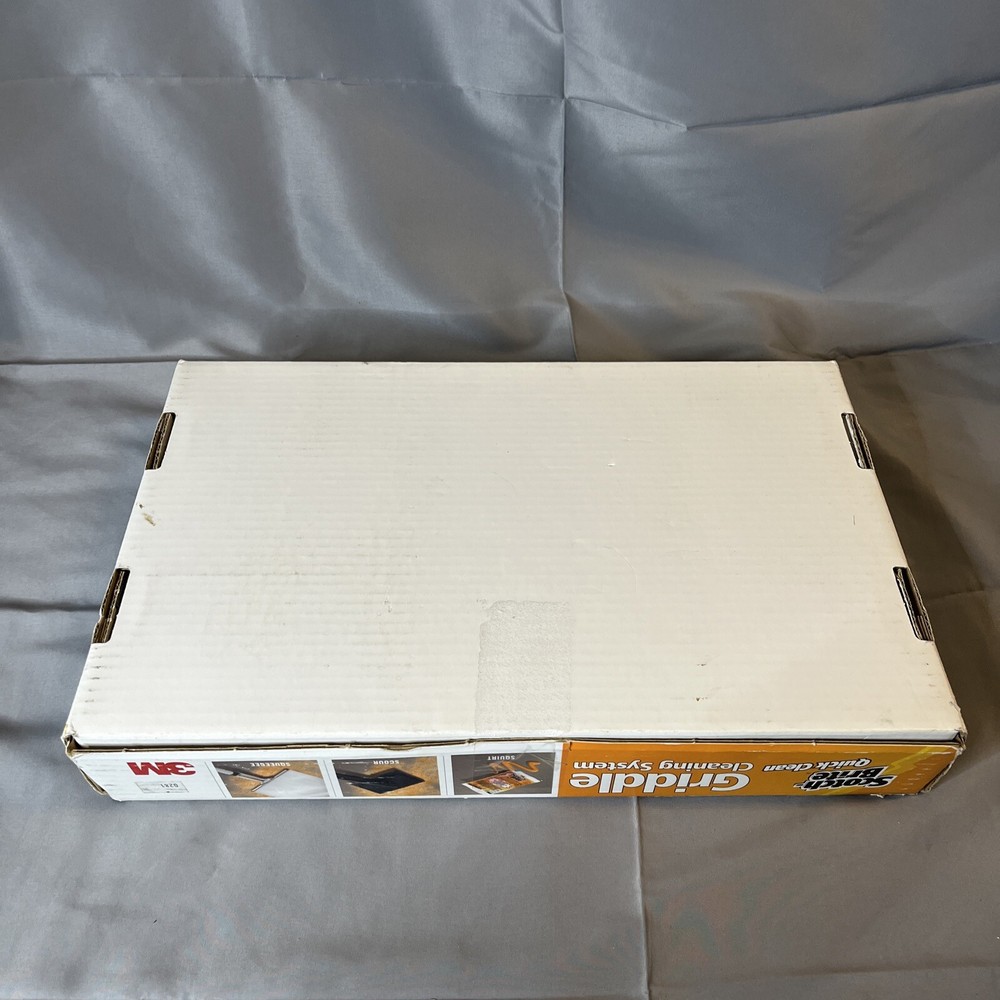 3M Scotch Brite 710 Quick Clean Cleaning Griddle System Starter Kit - Large Set