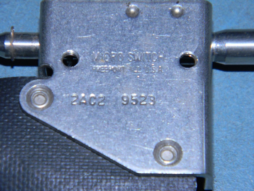 Honeywell 2AC2 Microswitch 9523