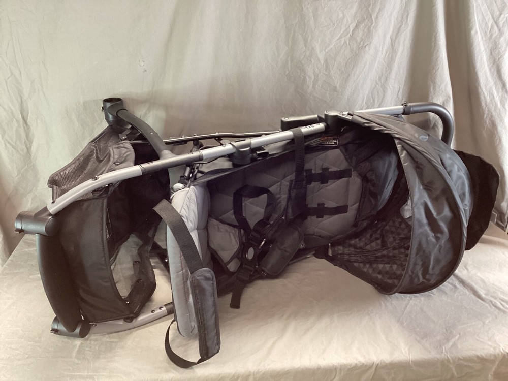 Summer 3Dpac CS Compact Fold Stroller Black - Missing Cup Holder