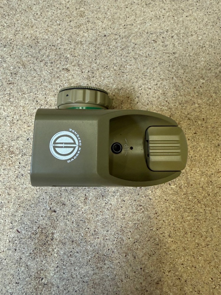 dagger defense ddht red/green dot reflex sight tan multiple reticles