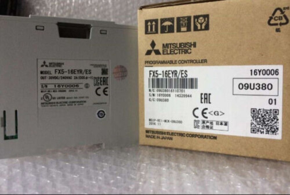 1pcs Mitsubishi FX5-16EYR/ES Programmable Logic Controller Module
