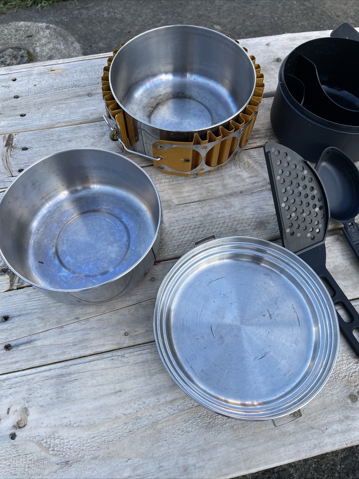 MSR Alpine XPD Set 18 Pieces & Heat Exchanger Pots & Handle 8.5" Dia.