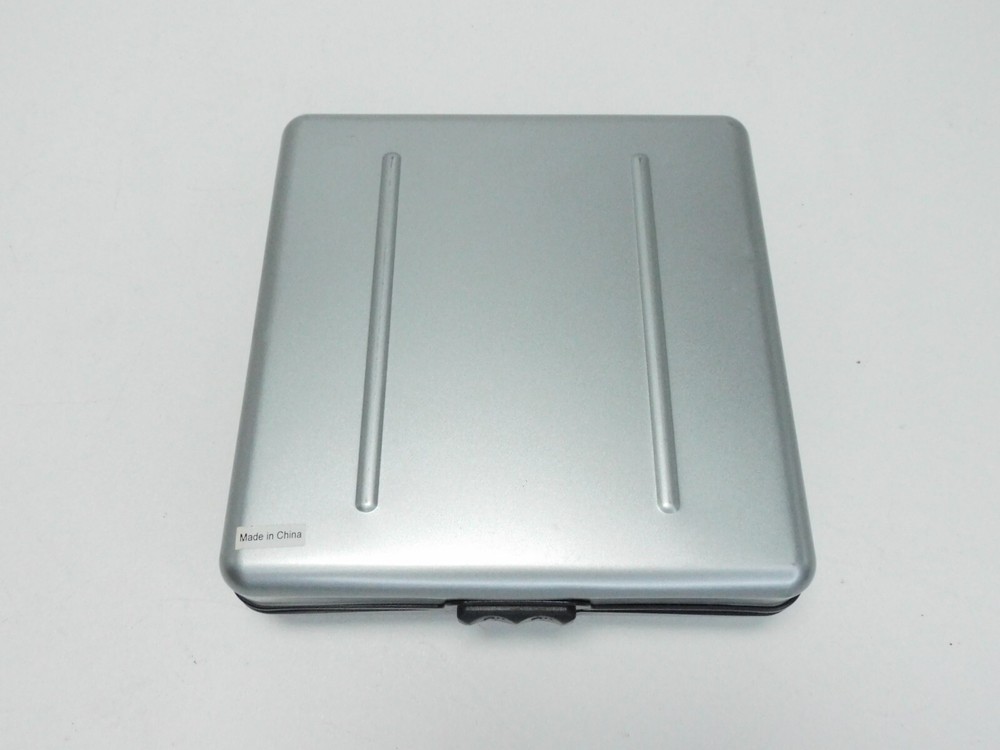 Vintage CD Projects Hard Case 24 Disk Holder CD DVD Software Pop Unlock