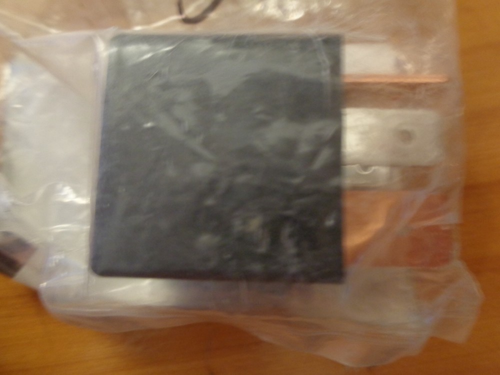 KUBOTA: PART # 3B792-75220 RELAY ( NEW )