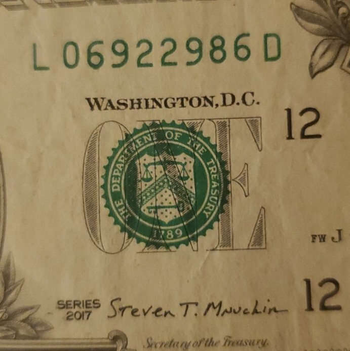ERROR Misaligned Serial Number $1 Dollar Bill Over Inked Digits Also See Pics !